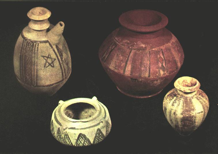 What is ancient Sumerian pottery?
